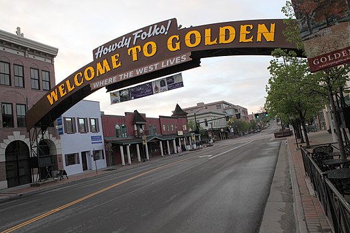 Welcome To Golden (16740280354)