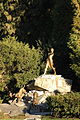 Polski: Polująca Diana w Parku Szczytnickim na Skwerze Zbyszka Cybulskiego