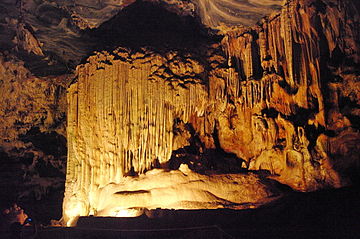 ZA-WC-cango-cave-04.jpg