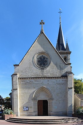 Fasáda kostela Saint-Léger