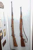Народни музеј Чачак - пушке партизанка и М 1924 из устанка 1941. године.jpg