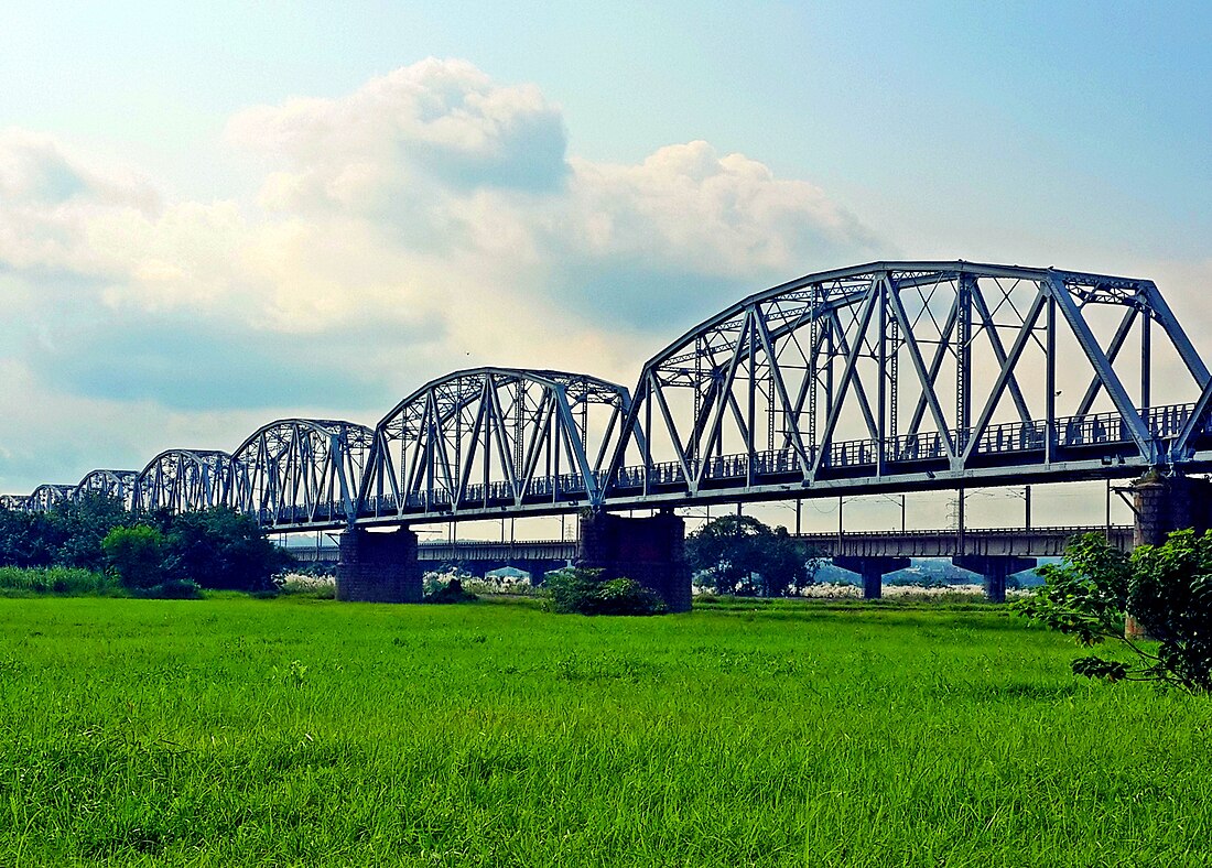 下淡水溪鐵橋