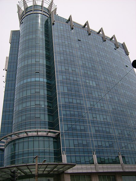 File:中环广场 QQ-696847 - panoramio - funcn.jpg