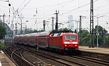 Baureihe 120.2 mit Rhein-Sieg-Express