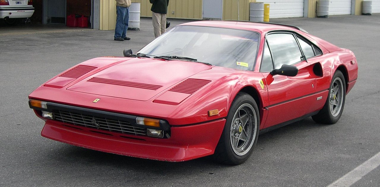1280px-1984_Ferrari_308_GTB_qv.jpg