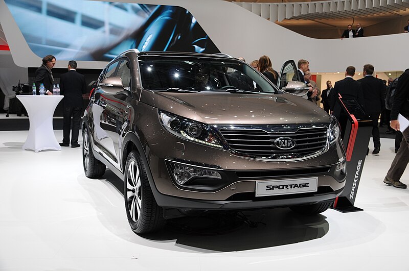 File:2013-03-05 Geneva Motor Show 8102.JPG