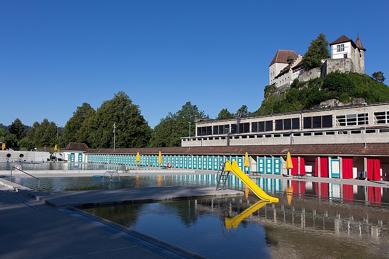 File:2014-Burgdorf-Freibad.jpg