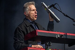 <span class="mw-page-title-main">Rob Hyman</span> American singer-songwriter