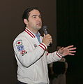 File:Dimitri Soudas and Sidney Crosby Vancouver 2010.jpg - Wikipedia