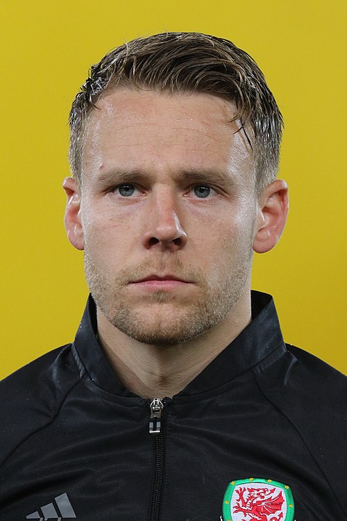 Gunter with Wales in 2016