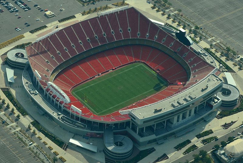 File:Aerial view of Arrowhead Stadium 08-31-2013 crop.jpg