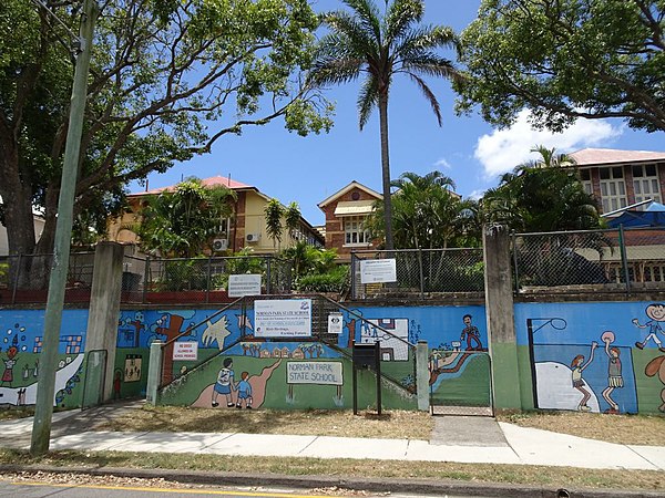 Norman Park State School, view from Agnew Street, 2016
