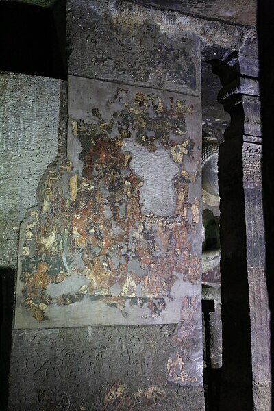 File:Ajanta, grotta 16, vihara del 475-500 dc ca. , interno, affreschi 06.jpg