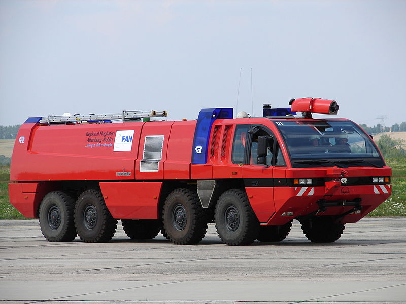 File:Altenburg-Nobitz Airport Rosenbauer Panther.jpg