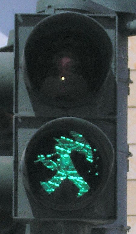 Ampelmännchen mit Regenschirm.JPG