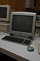 Apple iMac G3 (6822981462).jpg