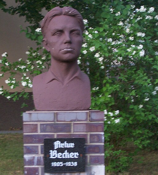 Artur Becker Denkmal Trattendorf