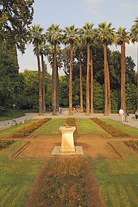 Vue du jardin national d'Athènes. (définition réelle 2 834 × 4 251)