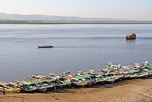 Ayeyarwady River ferries in Bagan. Bagan 2019 16.jpg