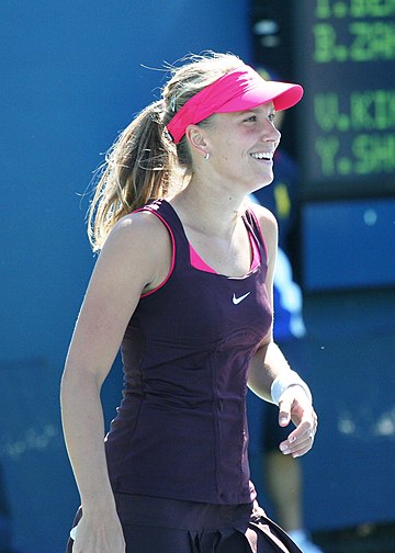 File:Barbora Záhlavová-Strýcová at the 2010 US Open 01.jpg