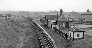 <span class="mw-page-title-main">Barrmill railway station</span> Railway station serving the village of Barrmill, North Ayrshire, Scotland