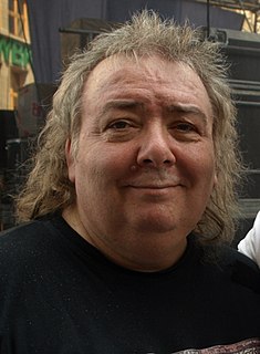 Bernie Marsden British musician