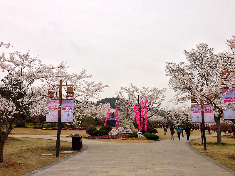 File:Binhu, Wuxi, Jiangsu, China - panoramio (147).jpg