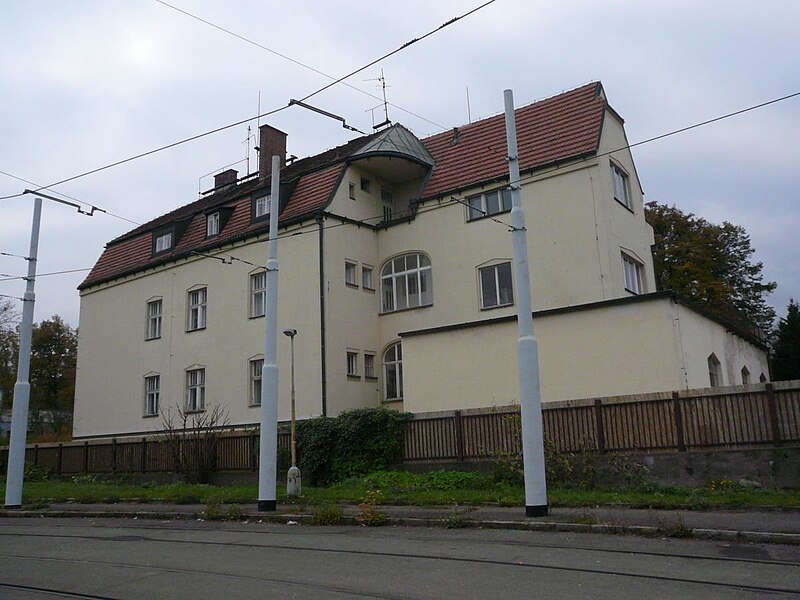 File:Blue-house-prague-east.jpg