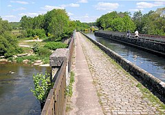 Brücke des Zweigs nach Épinal des Canal des Vosges über die Mosel