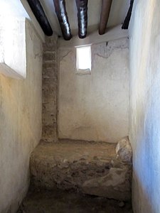 Brothel Room (15733928827).jpg