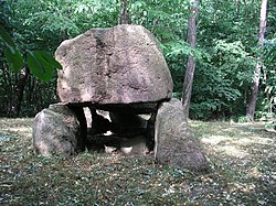 Bruessow-Hammelstall Laajennettu Dolmen-1.jpg