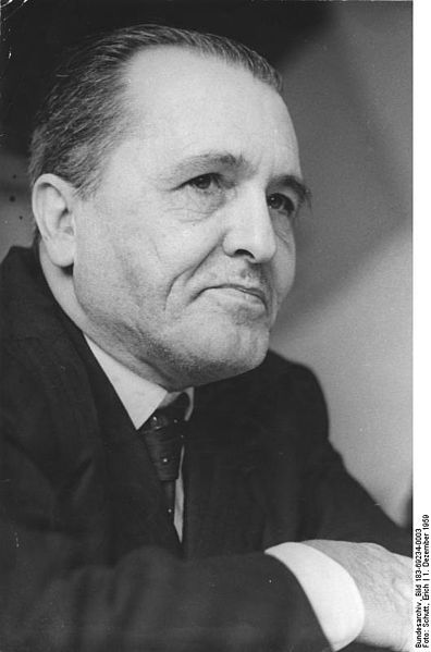 File:Bundesarchiv Bild 183-69234-0003, Luis Carlos Prestes.jpg