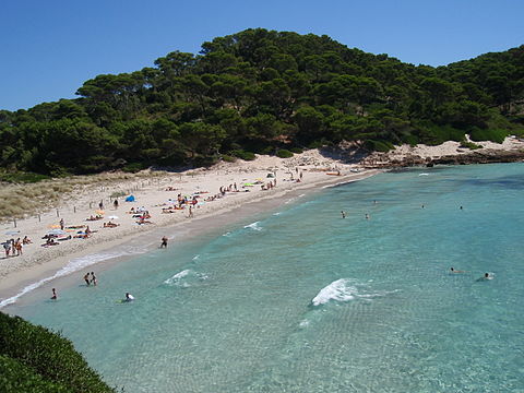 Кала де. Playa de can Pere Antoni.