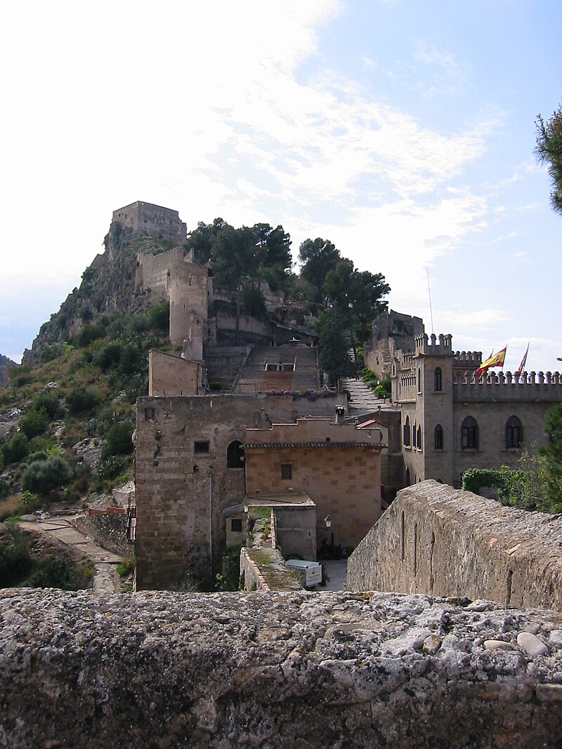 قلعة شاطبة الأندلسية الساحرة 800px-Castell_Xativa