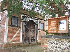 Chapel of Ease, Westhumble - geograph.org.uk - 284705.jpg
