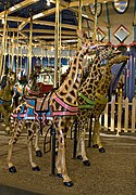 Rangée de girafes sur le Carrousel du Broad Ripple Park