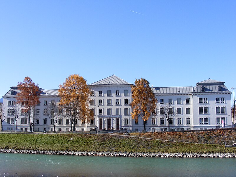 File:Christian-Doppler-Gymnasium, Salzburg.JPG