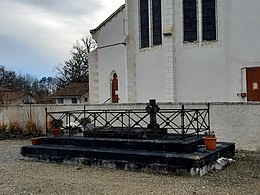 Tombe du marquis et de la marquise de Cornulier, dans le cimetière de Benquet