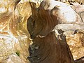 Kleine Höhle in einer der Kliffwände