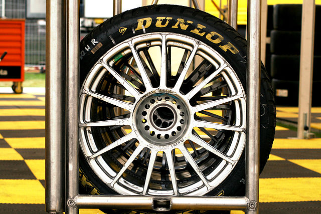 Dunlop Tyres - Wikipedia