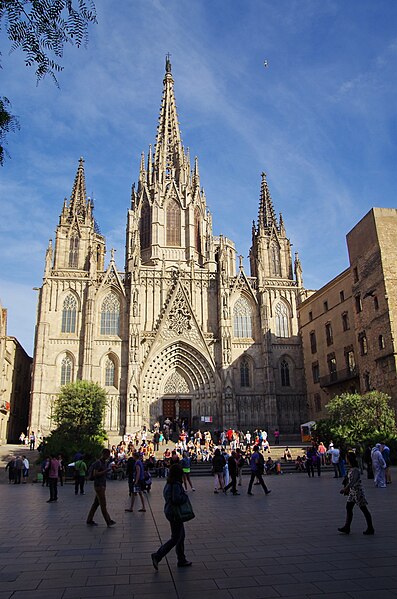 File:ES-BCN-catedral-ansicht.jpg