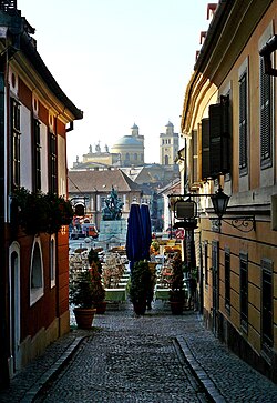 City Life Center Eger Kiadó