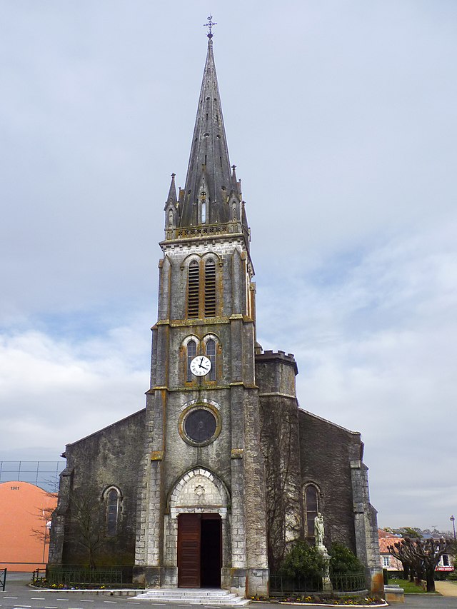 File:Eglise de Pouillon.jpg