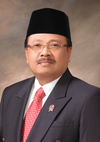 Erman Suparno, Menteri Tenaga Kerja & Transmigrasi (cropped).png
