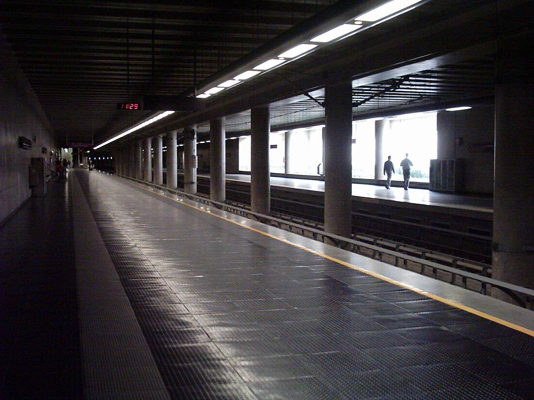 Estación Largo Treze