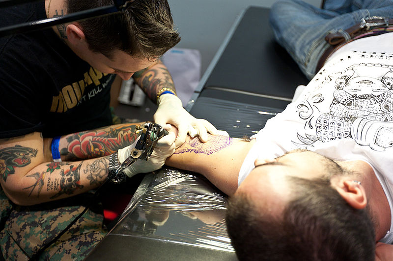 File:Florence Tattoo Convention (5158061891).jpg