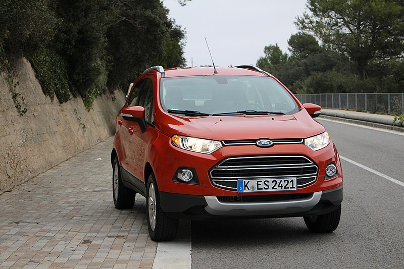 Ford EcoSport 800px-Ford_EcoSport_%2811328596235%29