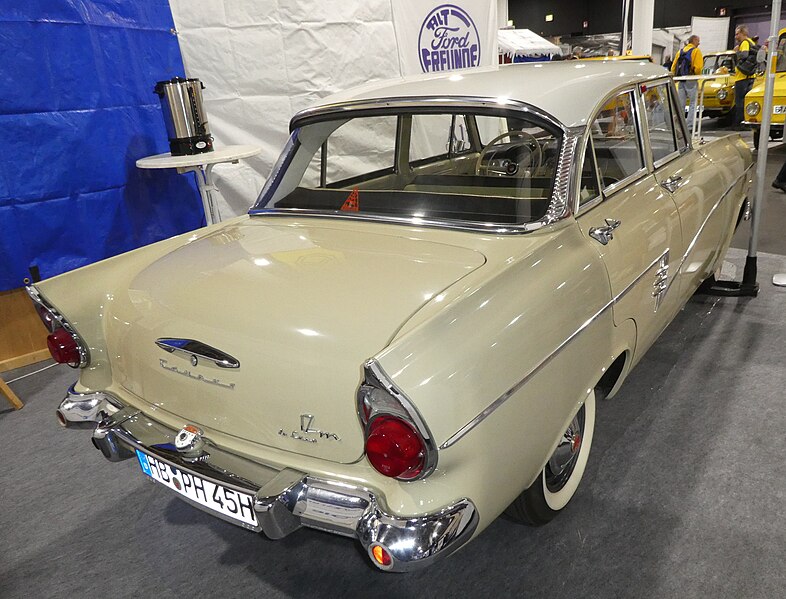 File:Ford Taunus 17M De Luxe P2 (1957-60) (49515229432).jpg