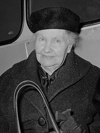 people_wikipedia_image_from Gertrud Kurz