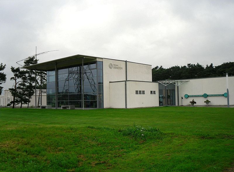 File:Grimeton radiostation entrehall.jpg